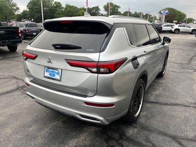 2022 Mitsubishi Outlander SEL