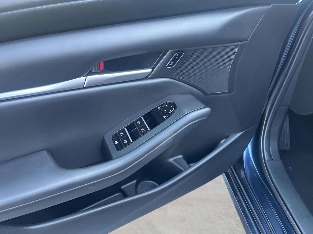 2021 Mazda Mazda3 Select