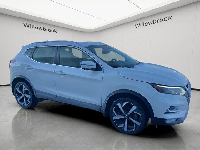 2022 Nissan Rogue Sport SL