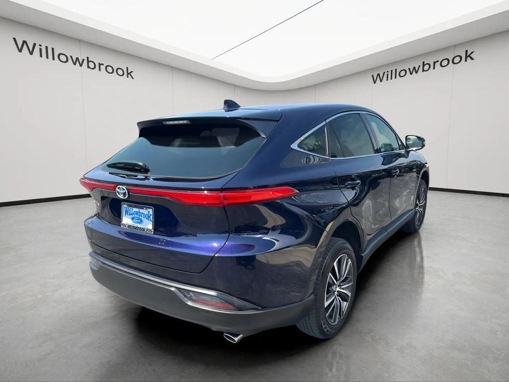 2023 Toyota Venza LE