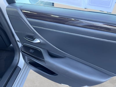 2019 Lexus ES 300h