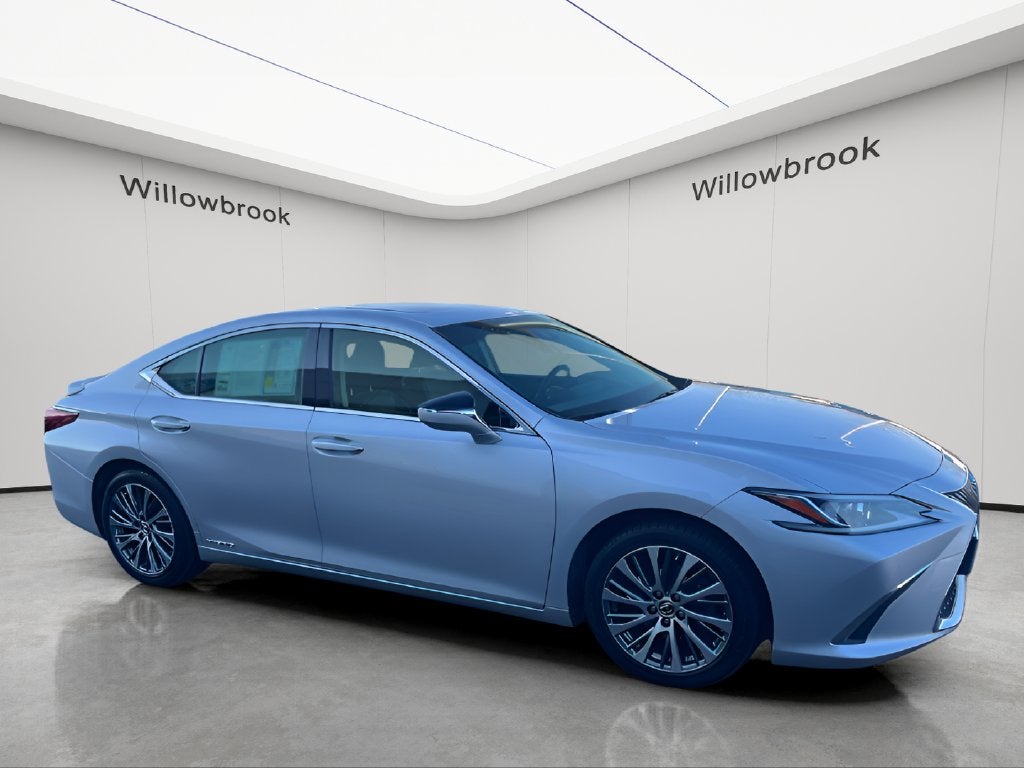 2019 Lexus ES 300h