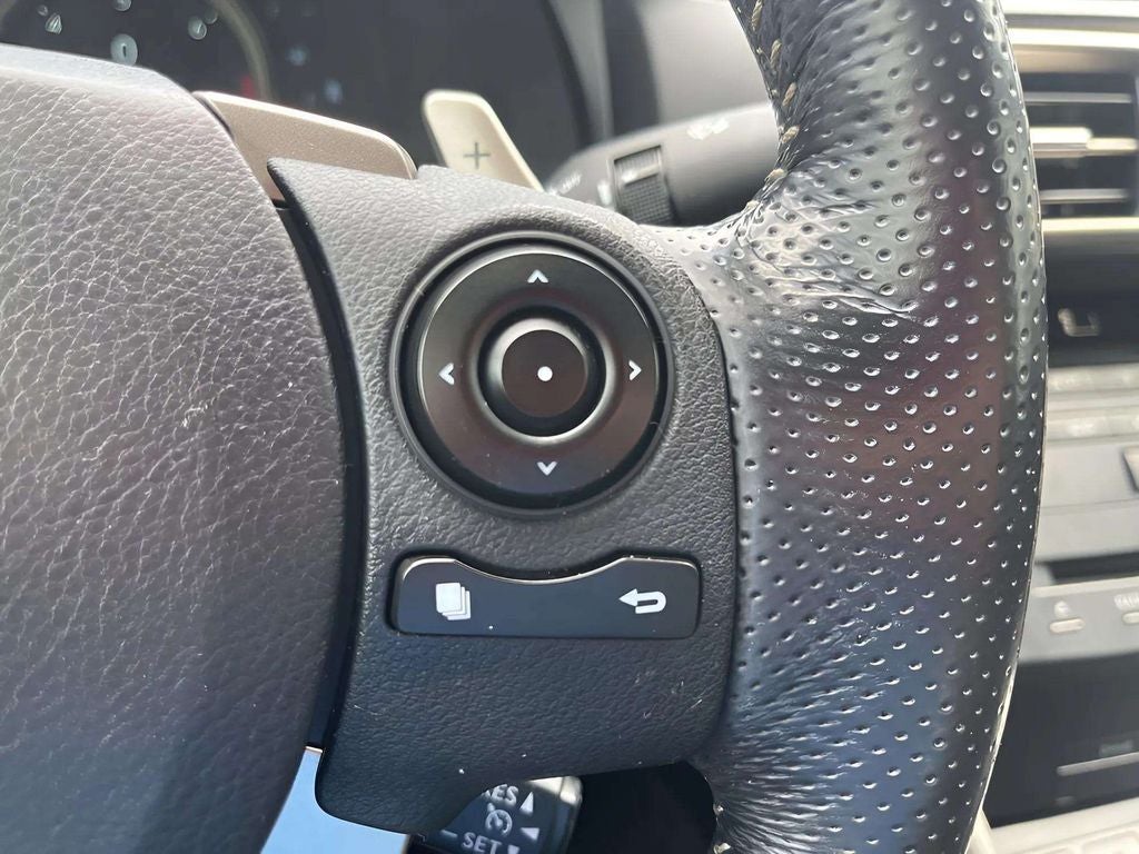2016 Lexus IS 300