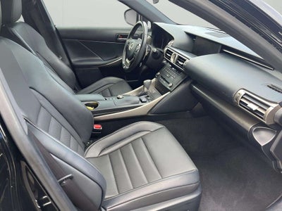 2016 Lexus IS 300