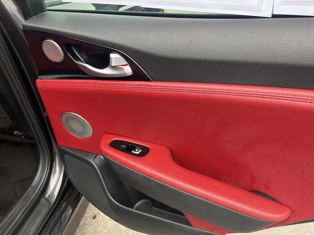 2023 Kia Stinger GT-Line