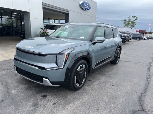 2024 Kia EV9 Land