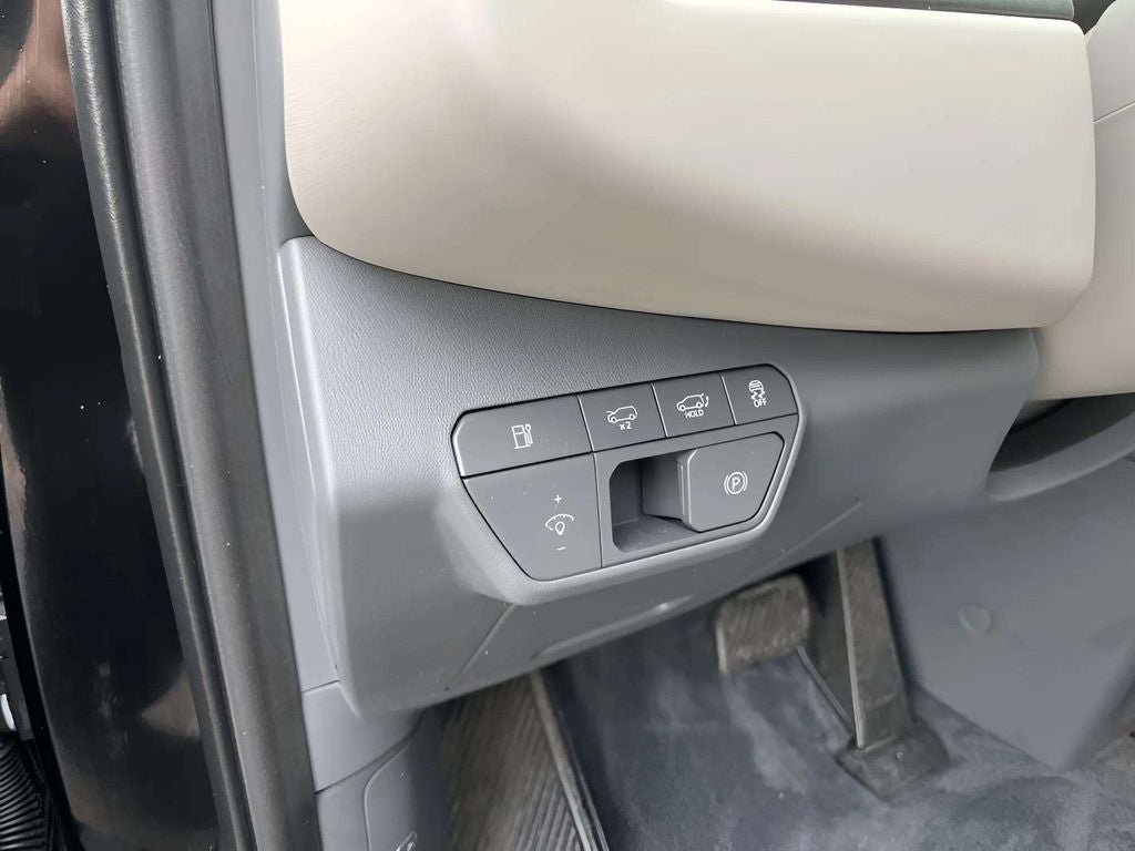 2024 Kia EV9 Land