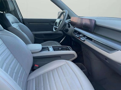 2024 Kia EV9 Land
