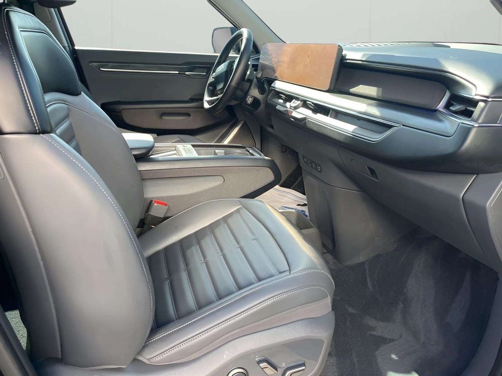 2024 Kia EV9 Land