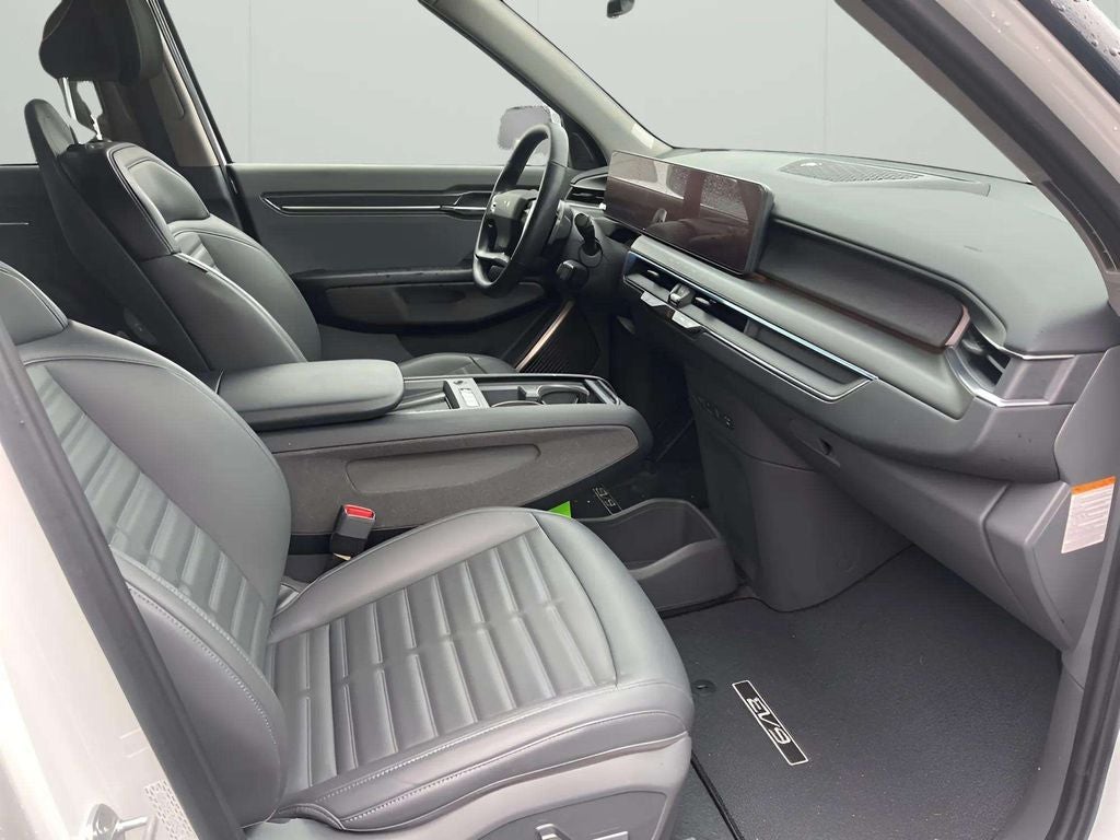 2024 Kia EV9 Land