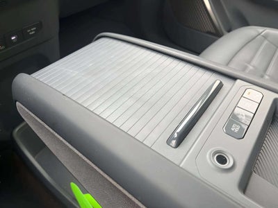 2024 Kia EV9 Land