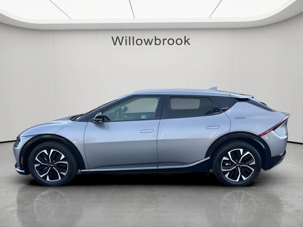Used 2023 Kia EV6 Wind with VIN KNDC3DLC7P5122742 for sale in Willowbrook, IL