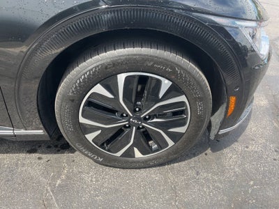 2023 Kia EV6 Wind