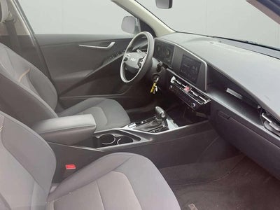 2023 Kia Niro LX