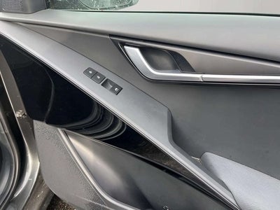 2023 Kia Niro EX Touring