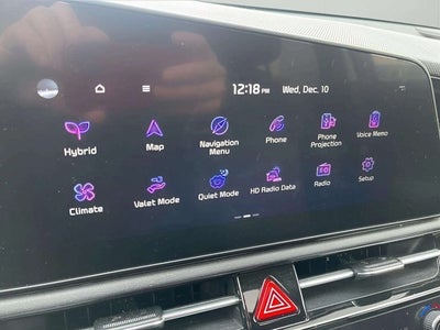 2023 Kia Niro EX Touring