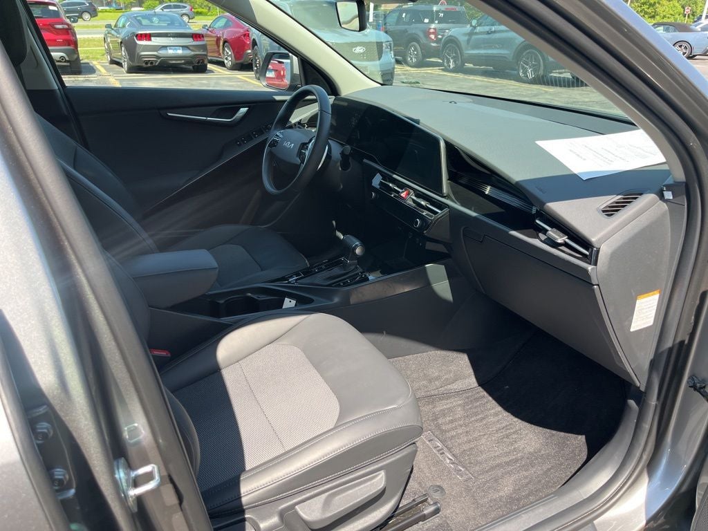 2024 Kia Niro EX