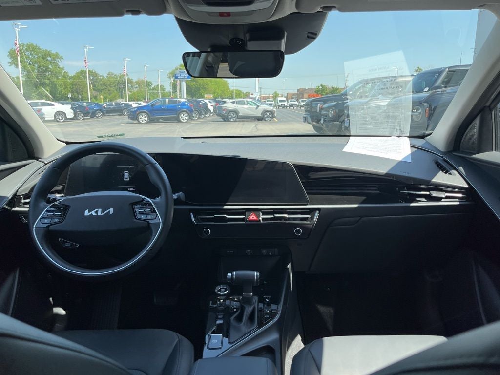 2024 Kia Niro EX