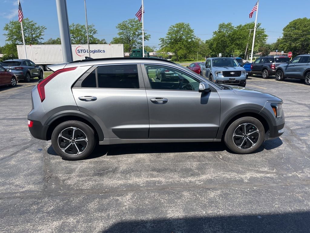 2024 Kia Niro EX