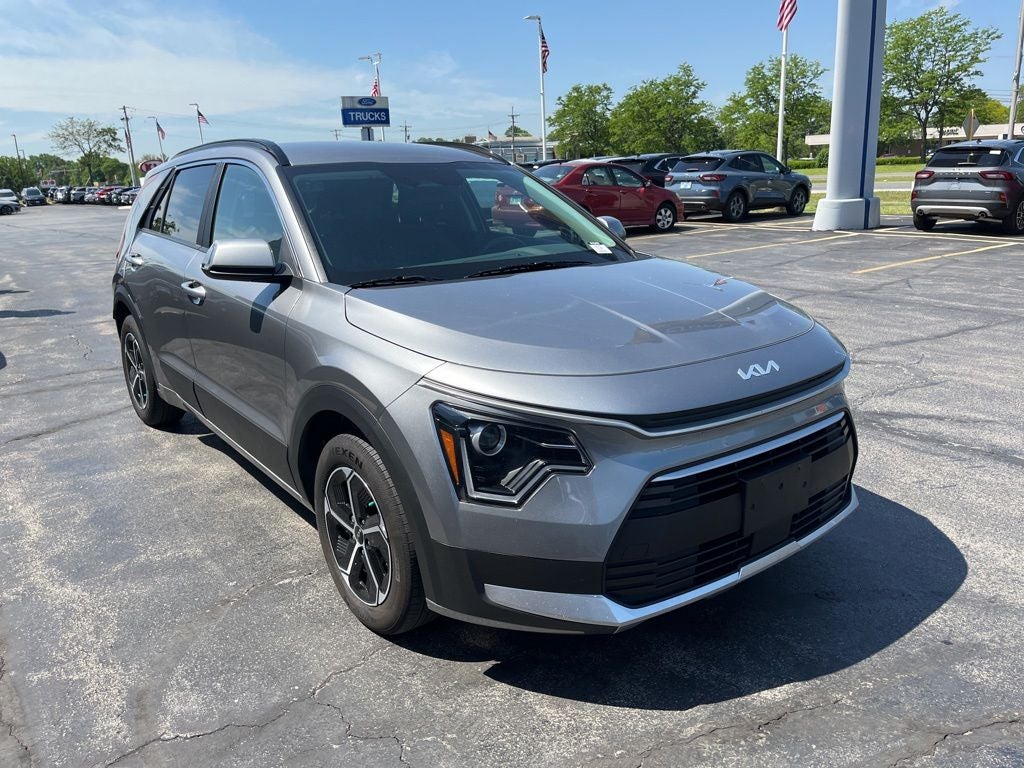 2024 Kia Niro EX