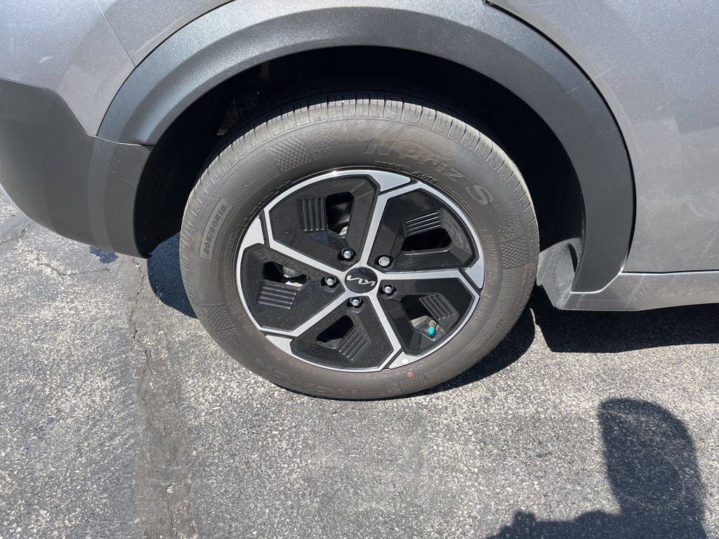 2024 Kia Niro EX