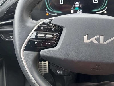 2023 Kia Niro EX Touring