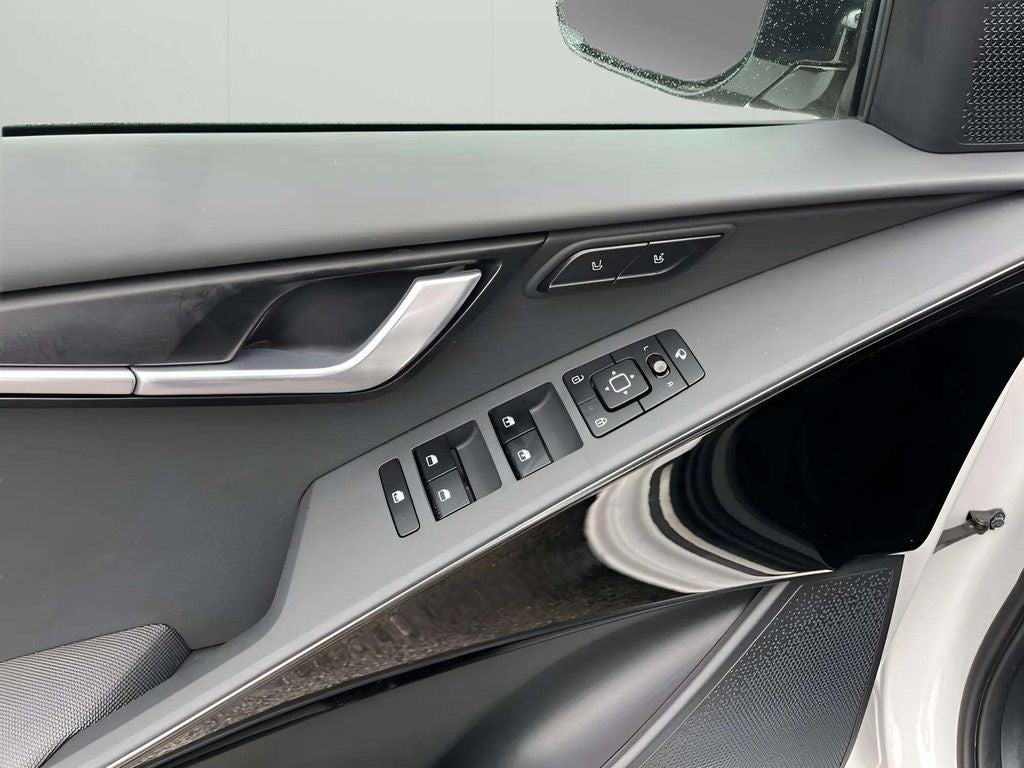 2023 Kia Niro EV Wave