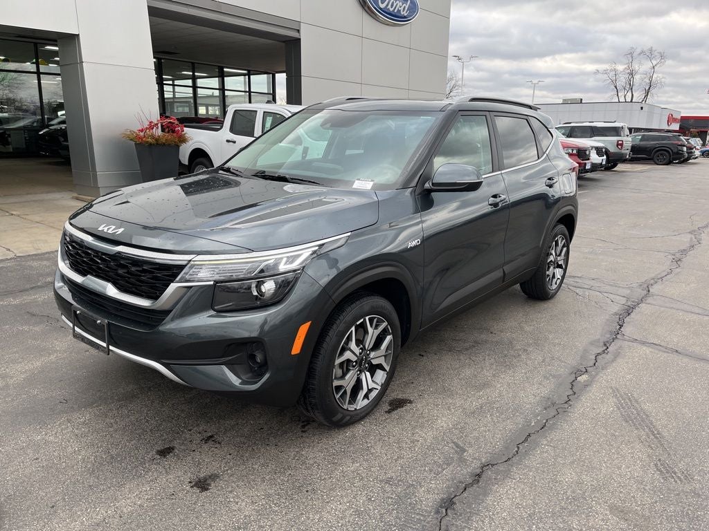 2023 Kia Seltos EX
