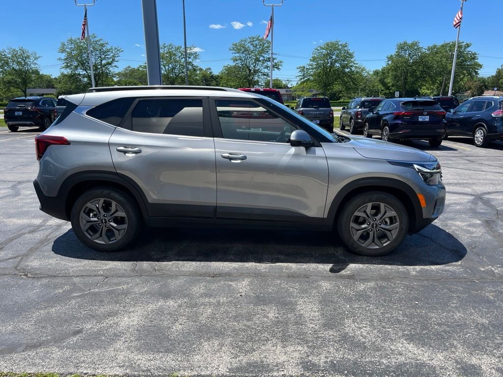 2024 Kia Seltos S
