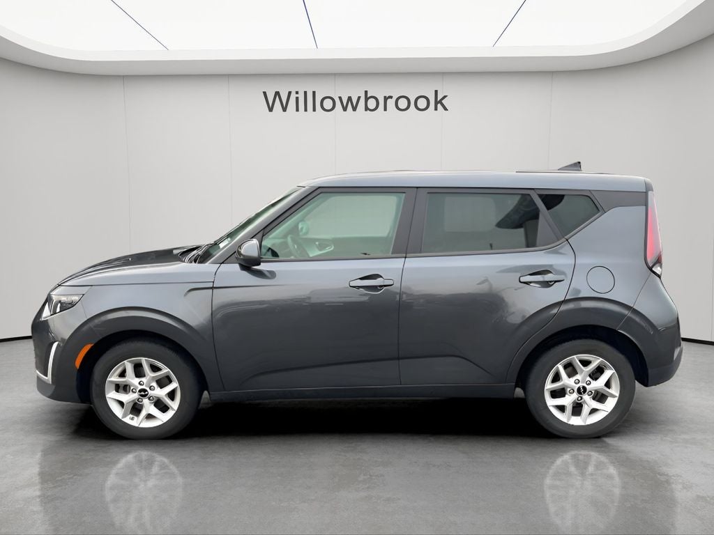 Used 2024 Kia Soul LX with VIN KNDJ23AU7R7899395 for sale in Willowbrook, IL