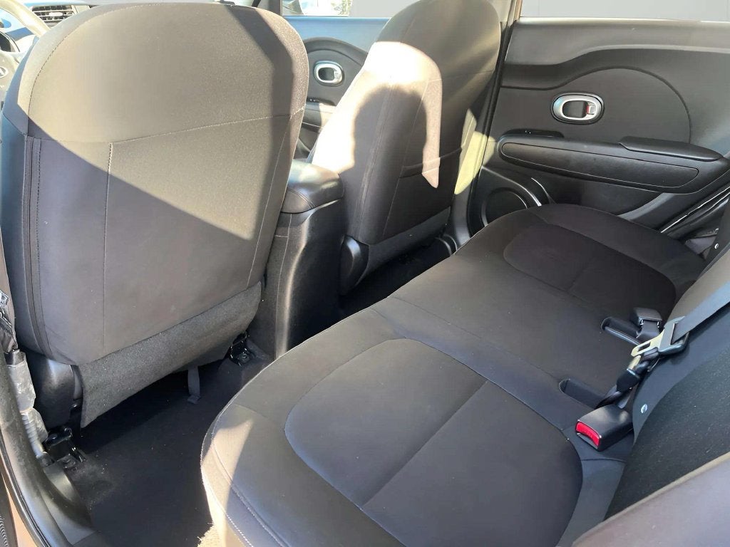 2014 Kia Soul Base