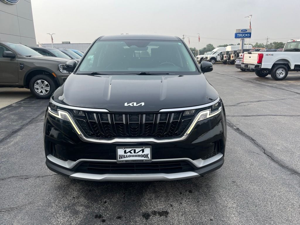 2023 Kia Carnival LX Seat Package