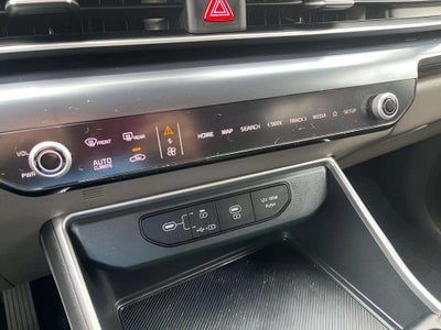 2025 Kia Carnival LXS
