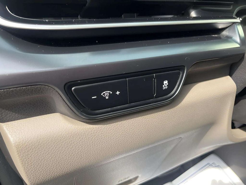 2025 Kia Carnival LXS