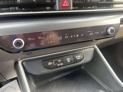 2025 Kia Carnival LXS