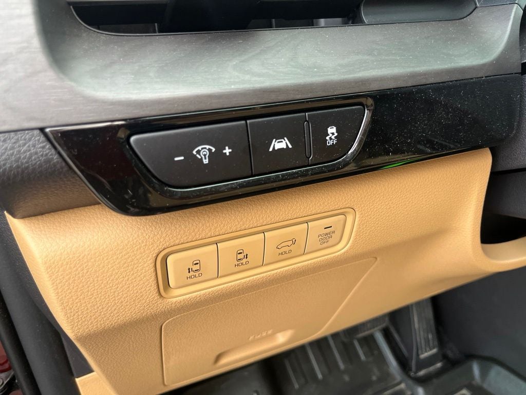 2024 Kia Carnival EX