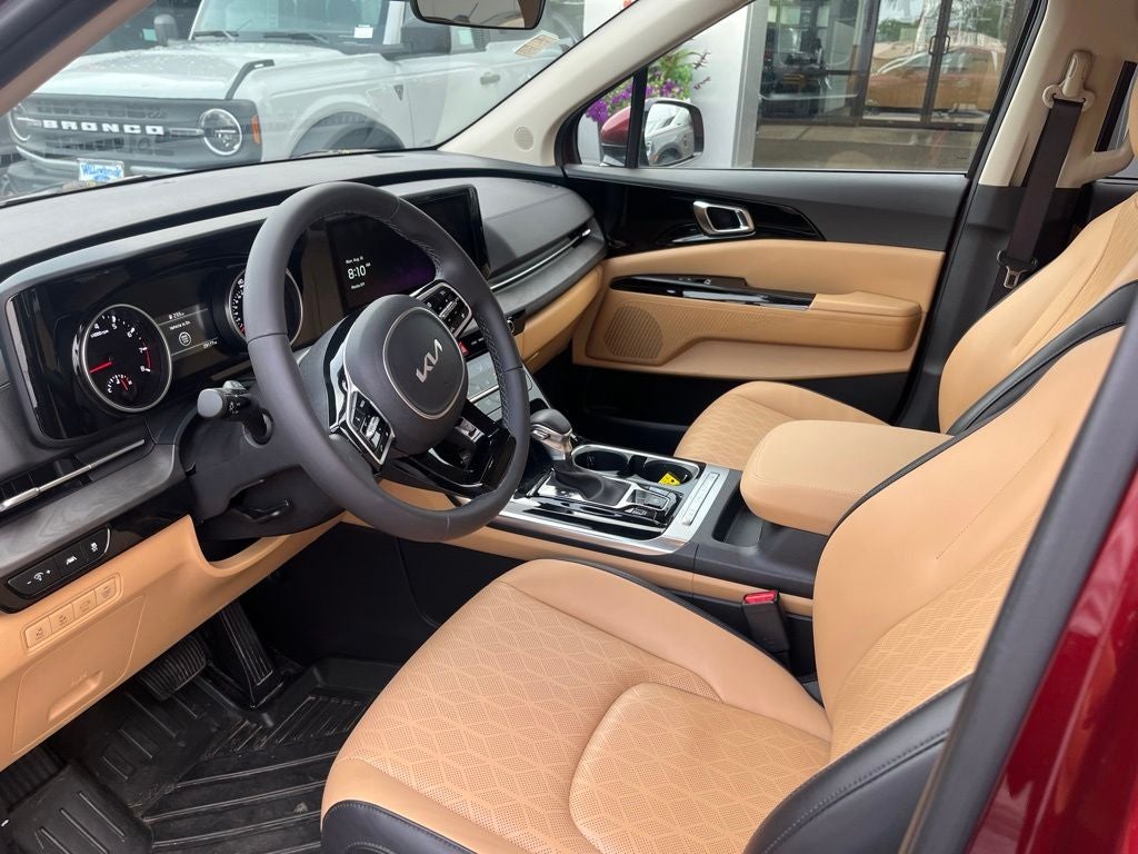 2024 Kia Carnival EX
