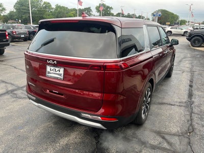 2024 Kia Carnival EX