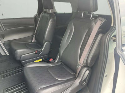 2025 Kia Carnival SX
