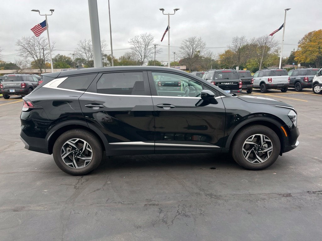 2024 Kia Sportage LX