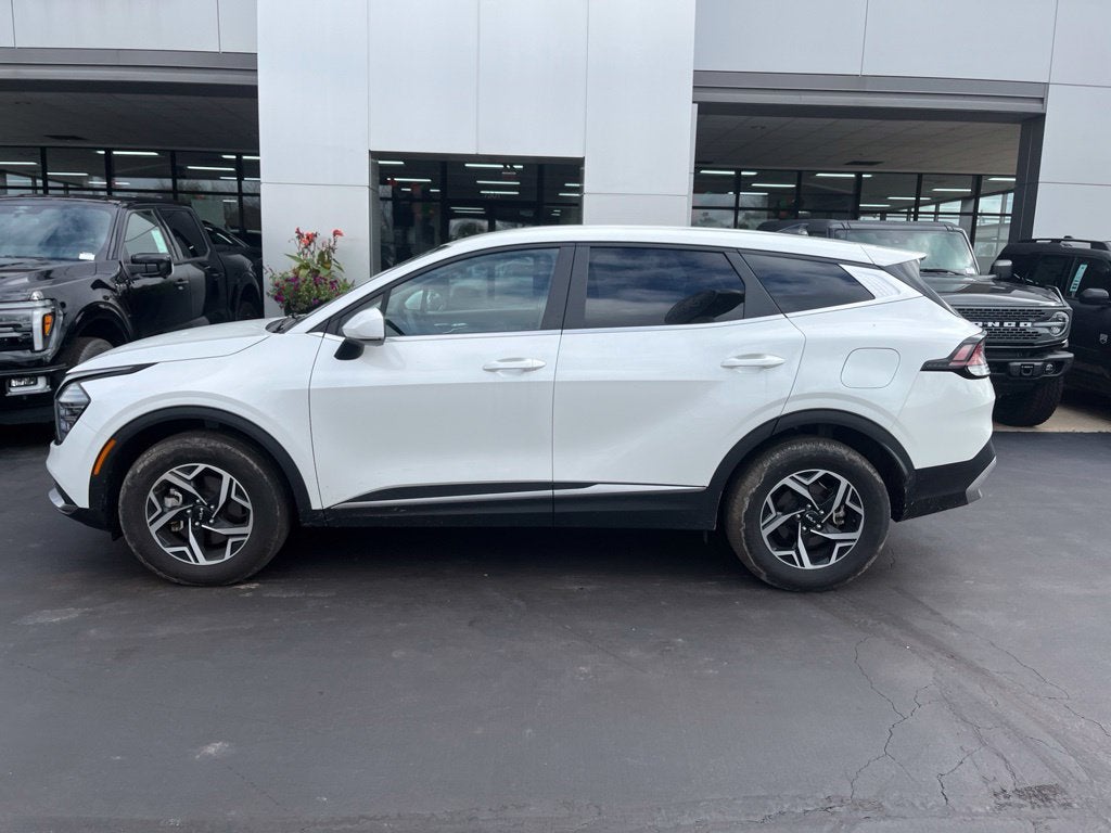 2024 Kia Sportage LX