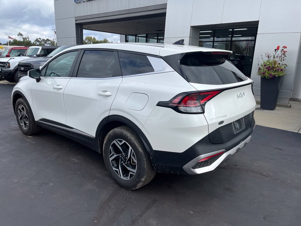 2024 Kia Sportage LX