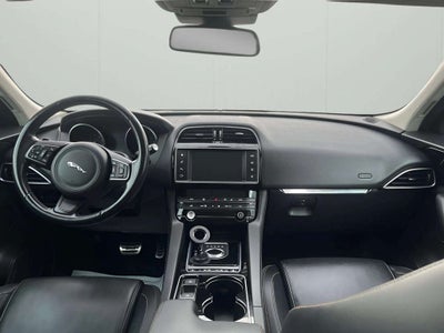 2017 Jaguar F-PACE 35t Prestige