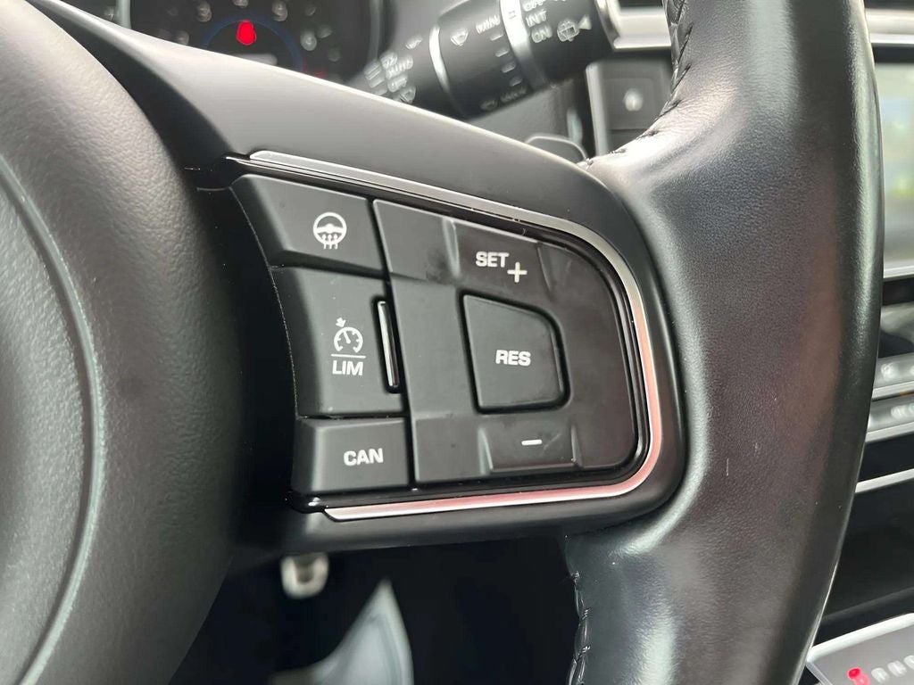 2017 Jaguar F-PACE 35t Prestige