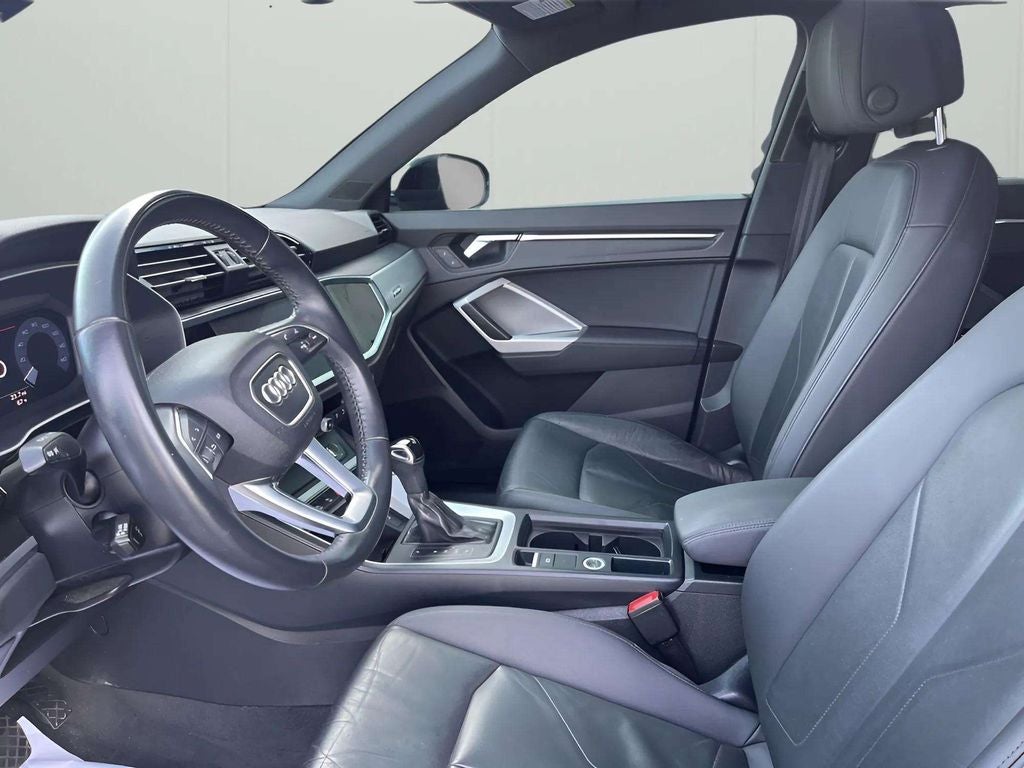 2020 Audi Q3 Premium quattro