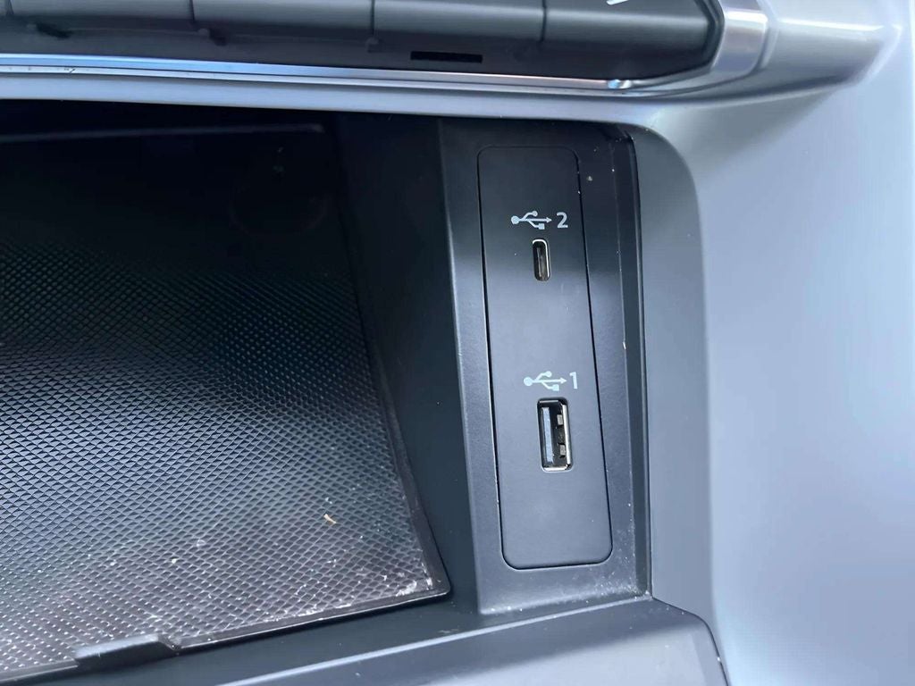 2020 Audi Q3 Premium quattro