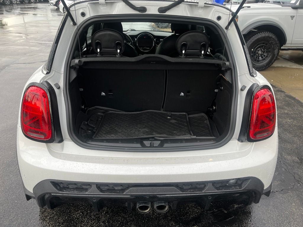 2023 MINI John Cooper Works Base