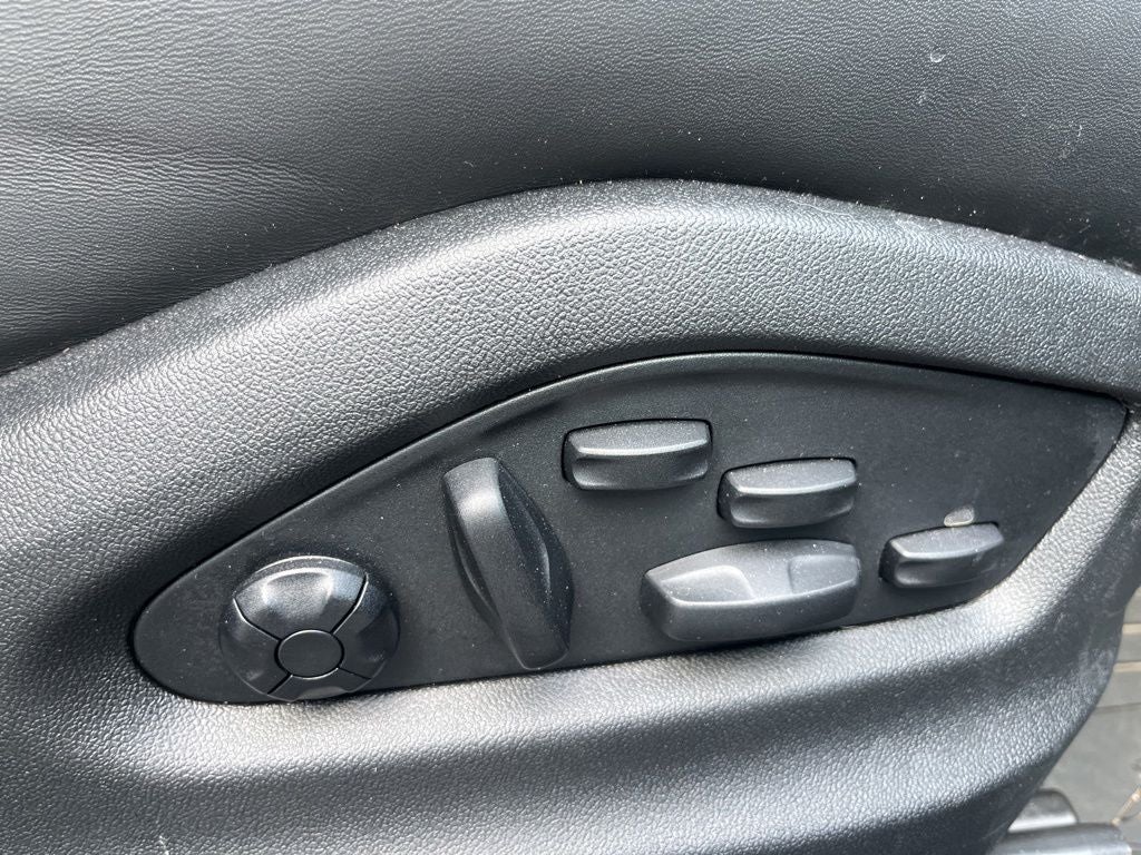 2025 Porsche Cayenne GTS
