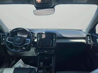 2024 Volvo XC40 B5 Core