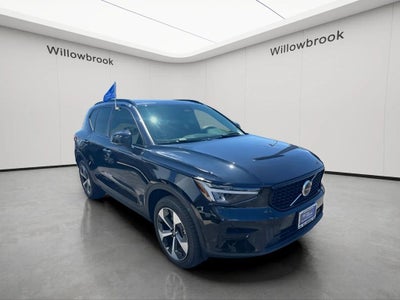 2024 Volvo XC40 B5 Core